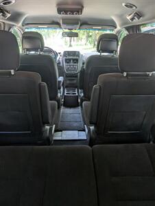 2018 Dodge Grand Caravan SE - Photo 6 - Houston, MO 65483