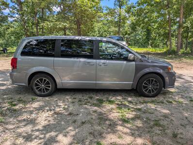 2018 Dodge Grand Caravan SE - Photo 2 - Houston, MO 65483