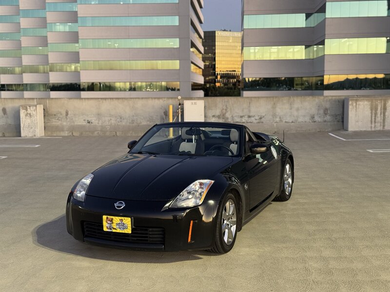 2004 Nissan 350Z Roadster Enthusiast
