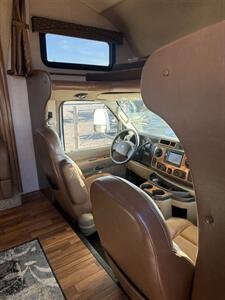 2016 Jayco GREYHAWK 29MV E-450 SD   - Photo 14 - Falcon, CO 80831