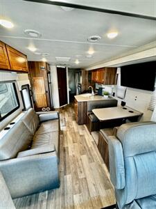 2020 WINNEBAGO INTENT 31P - Photo 15 - Falcon, CO 80831