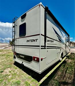 2020 WINNEBAGO INTENT 31P - Photo 2 - Falcon, CO 80831