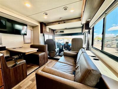 2020 WINNEBAGO INTENT 31P - Photo 7 - Falcon, CO 80831