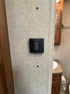 2016 LANCE 2295 - Photo 18 - Falcon, CO 80831