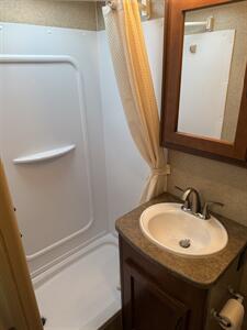 2016 LANCE 2295 - Photo 21 - Falcon, CO 80831