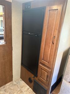 2016 LANCE 2295 - Photo 26 - Falcon, CO 80831