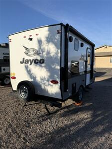 2022 Jayco JAYFLIGHT 154BH SLX - Photo 11 - Falcon, CO 80831