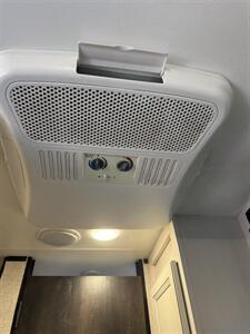 2022 Jayco JAYFLIGHT 154BH SLX - Photo 23 - Falcon, CO 80831