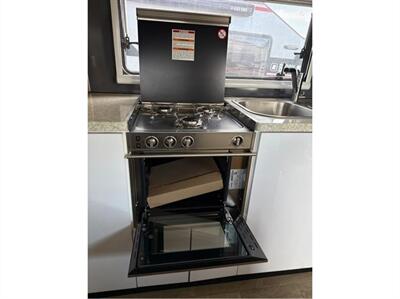 2025 BLACK SERIES HQ19 - Photo 13 - Galt, CA 95632