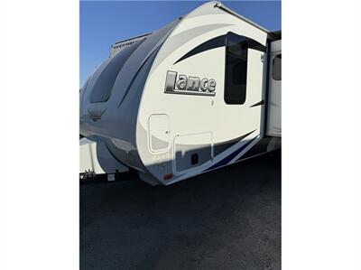 2018 LANCE 2185   - Photo 3 - Galt, CA 95632