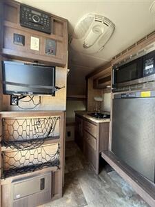 2017 Forest River RPOD 182G - Photo 12 - Galt, CA 95632