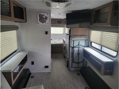 2021 Forest River NO BOUNDRIES 19.1 - Photo 8 - Galt, CA 95632