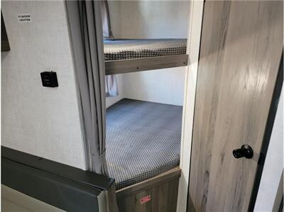 2022 Gulf Stream AMERI-LITE 197BH - Photo 11 - Galt, CA 95632