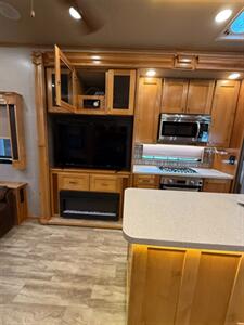 2020 VANLEIGH VILLANO 369FB   - Photo 12 - Galt, CA 95632