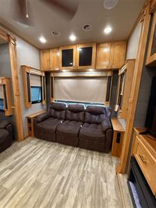 2020 VANLEIGH VILLANO 369FB   - Photo 17 - Galt, CA 95632