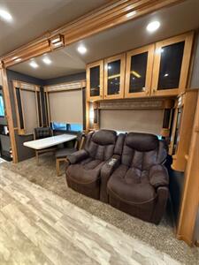 2020 VANLEIGH VILLANO 369FB   - Photo 11 - Galt, CA 95632