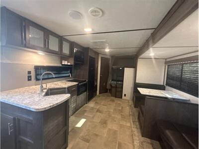 2021 Thor DUTCHMEN 263BH   - Photo 8 - Galt, CA 95632