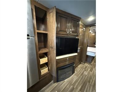 2017 MIRAMAR 34.1   - Photo 18 - Galt, CA 95632