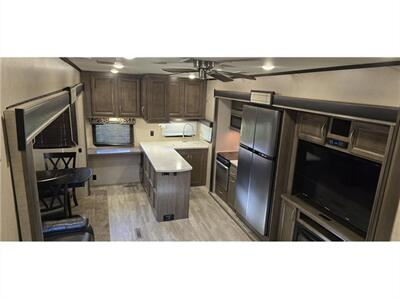 2017 KZ DURANGO GOLD 353RKT   - Photo 15 - Galt, CA 95632