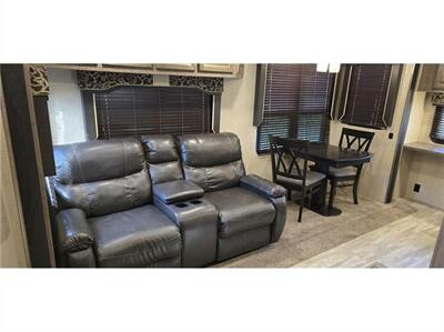 2017 KZ DURANGO GOLD 353RKT   - Photo 12 - Galt, CA 95632