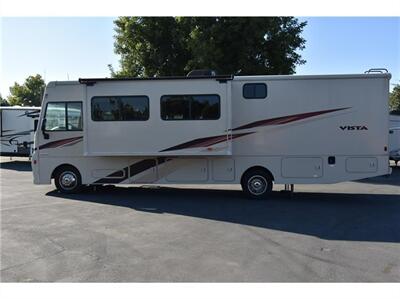 2018 Winnebago VISTA 32Y - Photo 3 - Galt, CA 95632