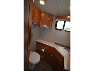 2018 Winnebago VISTA 32Y - Photo 12 - Galt, CA 95632