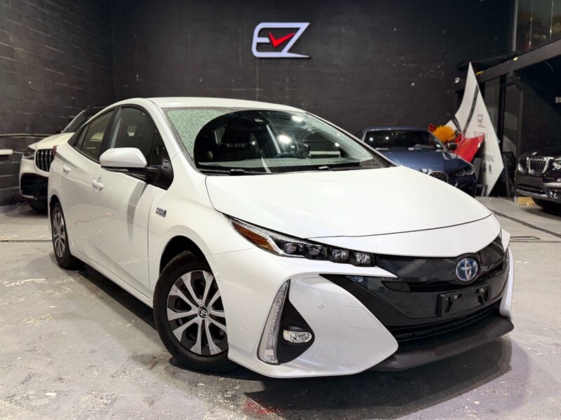 2022 Toyota Prius Prime Limited  