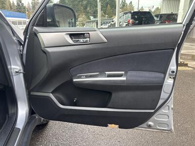 2012 Subaru Forester 2.5X Limited - Photo 19 - Portland, OR 97267