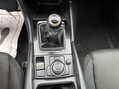 2017 Mazda Mazda3 Sport   - Photo 19 - Portland, OR 97267
