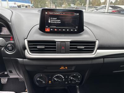 2017 Mazda Mazda3 Sport   - Photo 20 - Portland, OR 97267