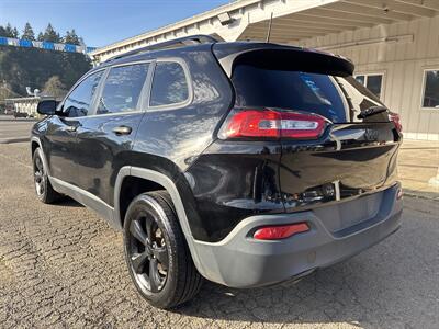 2017 Jeep Cherokee Sport   - Photo 5 - Portland, OR 97267