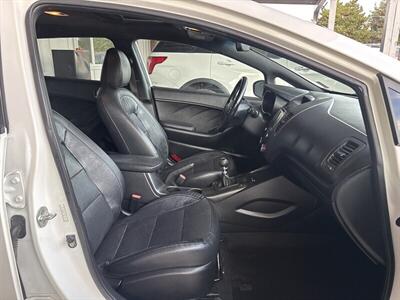 2016 Kia Forte5 SX - Photo 20 - Portland, OR 97267