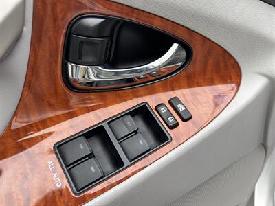 2010 Toyota Camry   - Photo 11 - Portland, OR 97267