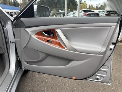 2010 Toyota Camry   - Photo 19 - Portland, OR 97267