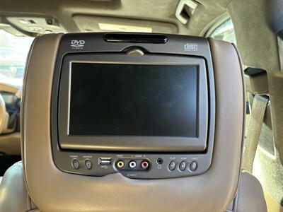 2018 Cadillac Escalade Platinum - Photo 15 - Portland, OR 97267