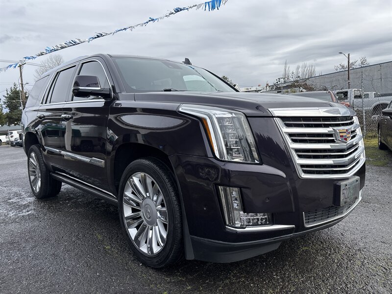 2018 Cadillac Escalade Platinum  