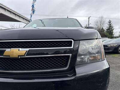 2011 Chevrolet Suburban LT   - Photo 9 - Portland, OR 97267