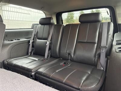 2011 Chevrolet Suburban LT   - Photo 16 - Portland, OR 97267