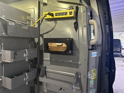 2017 Ford Transit 150 - Photo 17 - Portland, OR 97267