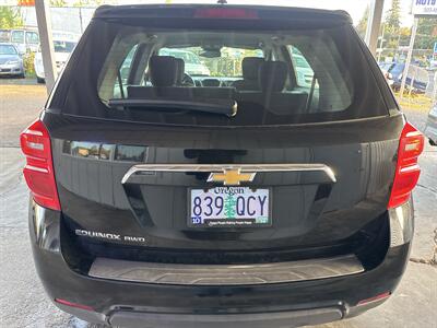 2017 Chevrolet Equinox LS   - Photo 6 - Portland, OR 97267