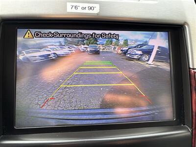 2013 Cadillac Escalade ESV Premium   - Photo 28 - Portland, OR 97267