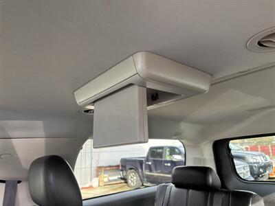 2013 Cadillac Escalade ESV Premium   - Photo 20 - Portland, OR 97267