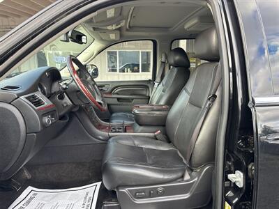 2013 Cadillac Escalade ESV Premium   - Photo 13 - Portland, OR 97267