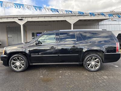 2013 Cadillac Escalade ESV Premium   - Photo 5 - Portland, OR 97267