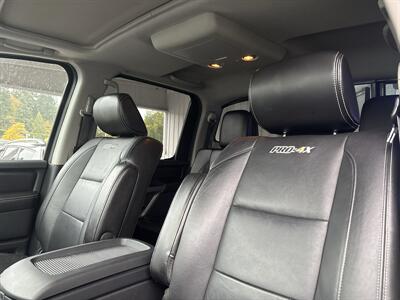 2015 Nissan Titan SV - Photo 22 - Portland, OR 97267