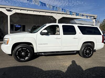 2011 Chevrolet Suburban LT - Photo 4 - Portland, OR 97267