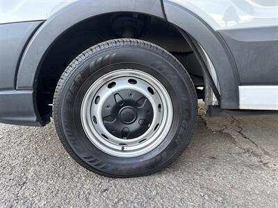 2020 Ford Transit 250   - Photo 23 - Portland, OR 97267