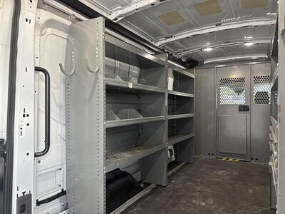 2020 Ford Transit 250   - Photo 13 - Portland, OR 97267