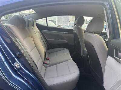 2020 Hyundai ELANTRA SEL   - Photo 13 - Portland, OR 97267