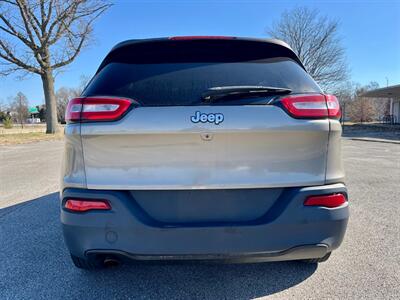 2016 Jeep Cherokee Sport - Photo 3 - Evansville, IN 47711